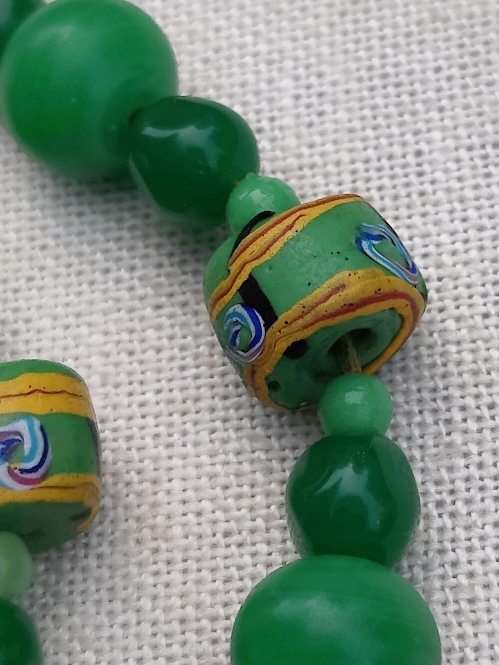 Antique African Trade Beads And  Art Glass Necklace - Picture 3 of 8
